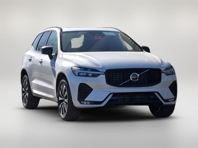 2025 Volvo XC60 Core