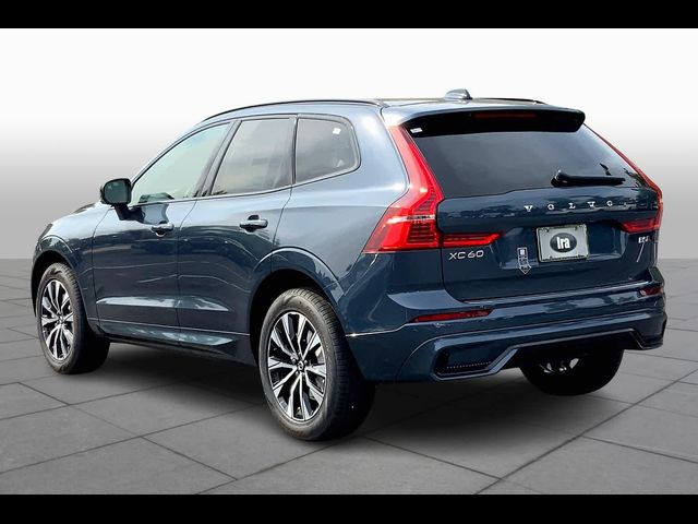 2025 Volvo XC60 Core