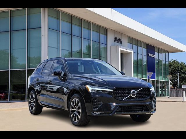 2025 Volvo XC60 Core