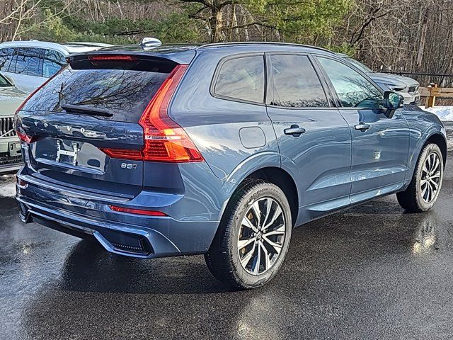 2025 Volvo XC60 Core