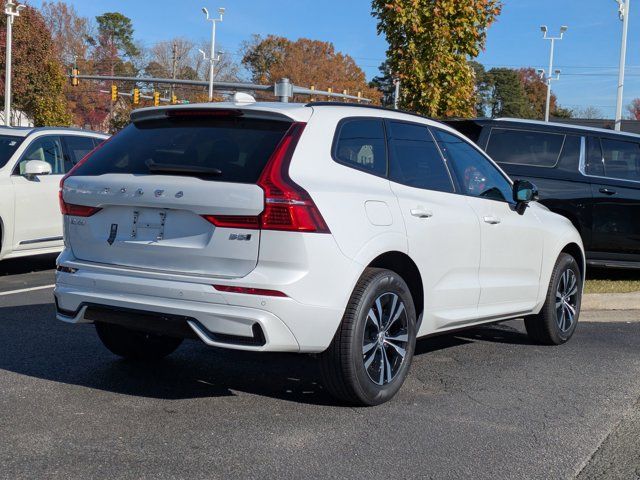 2025 Volvo XC60 Core