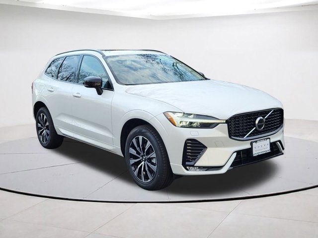 2025 Volvo XC60 Core