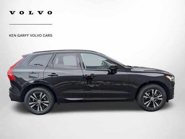 2025 Volvo XC60 Core