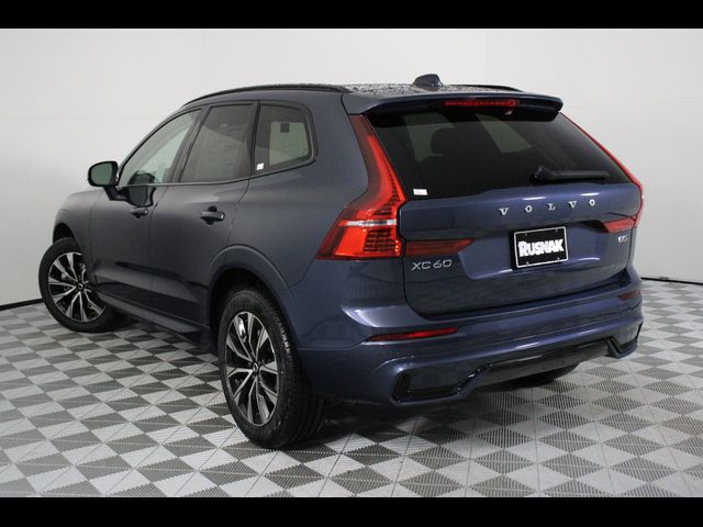 2025 Volvo XC60 Core