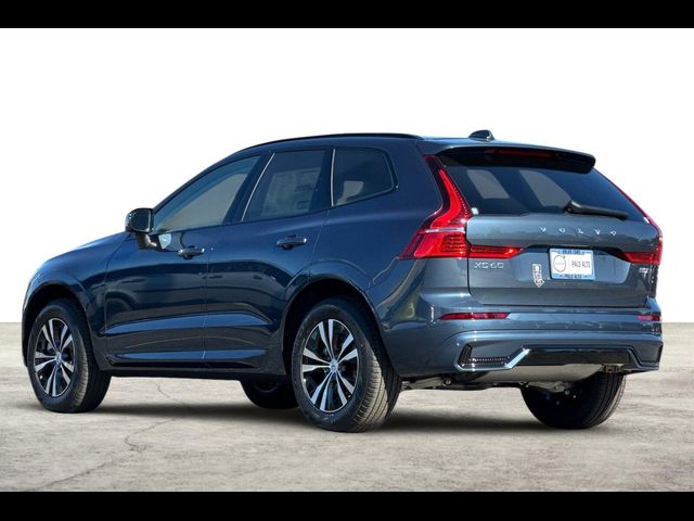 2025 Volvo XC60 Core