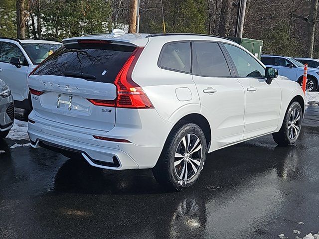 2025 Volvo XC60 Core