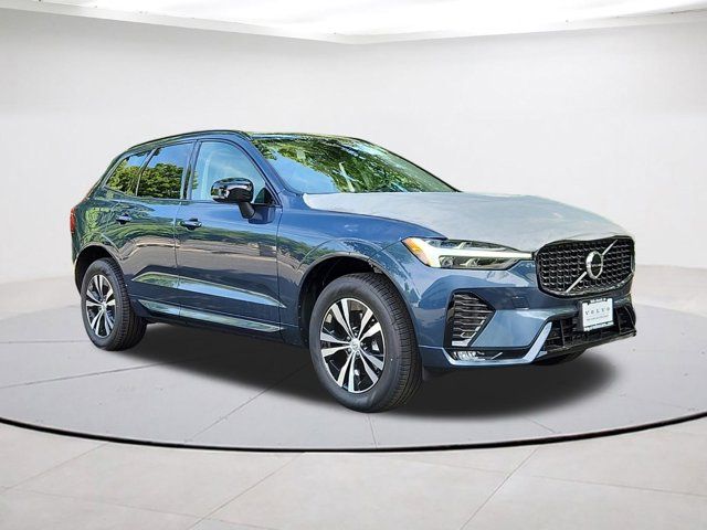 2025 Volvo XC60 Core