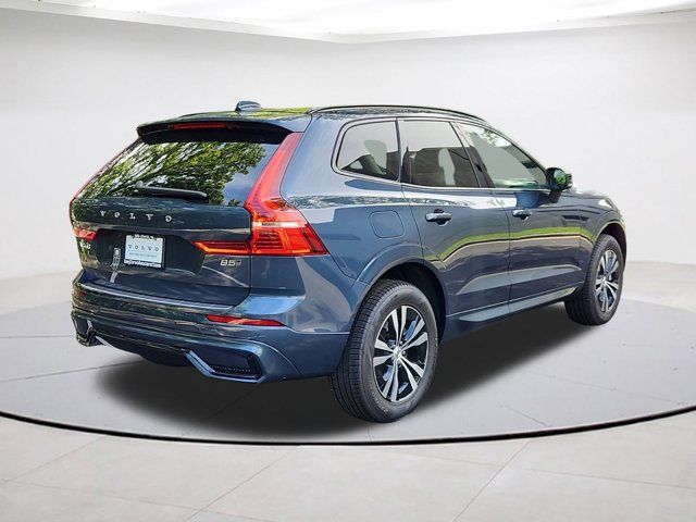 2025 Volvo XC60 Core