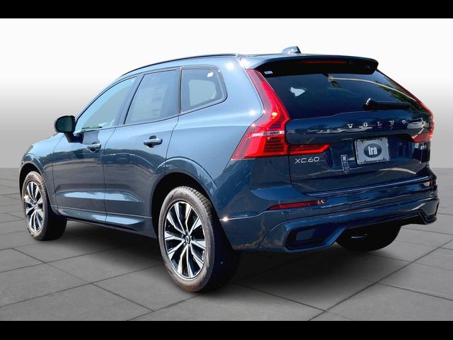 2025 Volvo XC60 Core