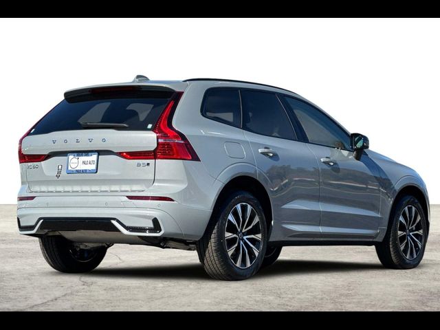 2025 Volvo XC60 Core