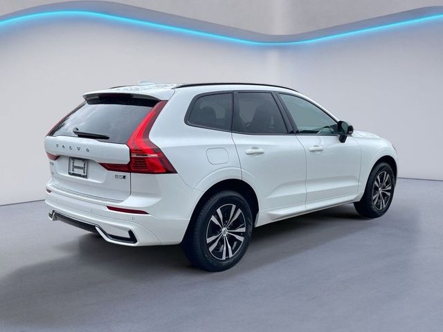 2025 Volvo XC60 Core