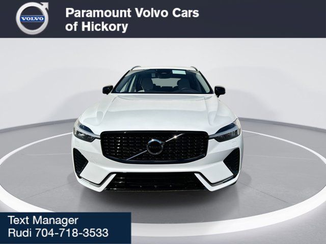 2025 Volvo XC60 Core