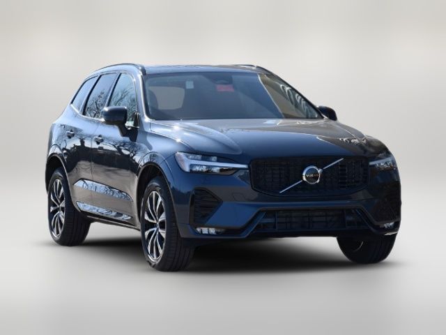 2025 Volvo XC60 Core