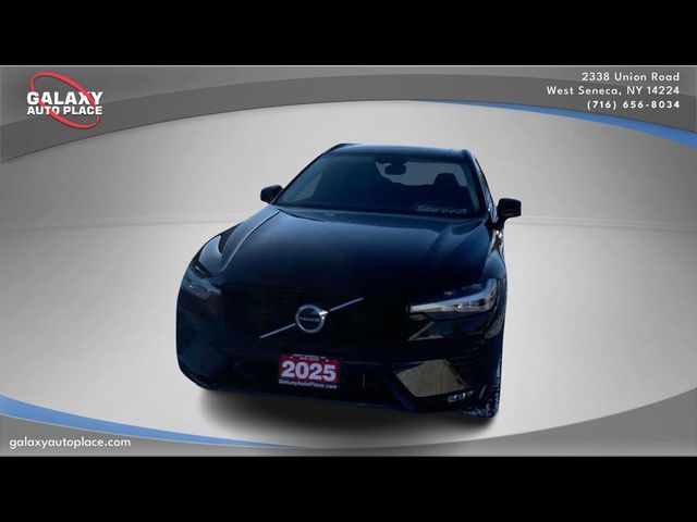 2025 Volvo XC60 Core