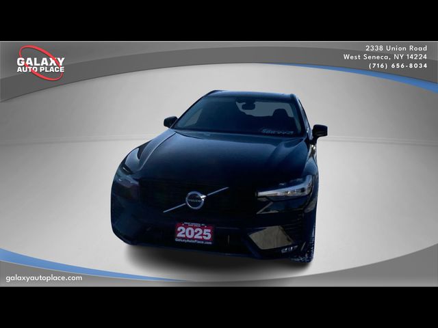 2025 Volvo XC60 Core