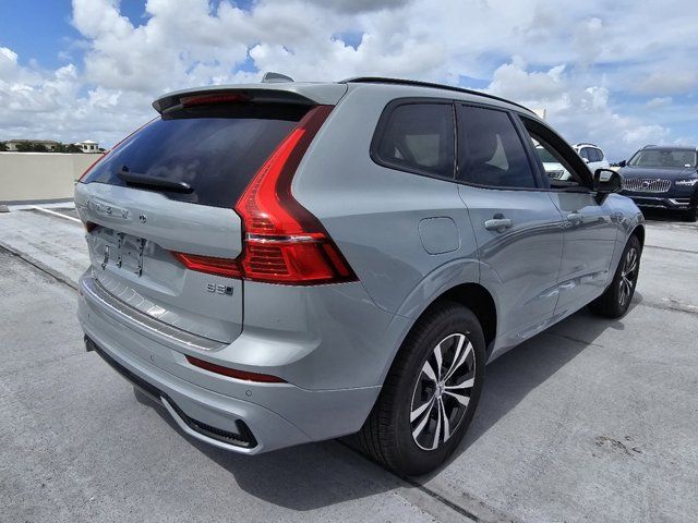 2025 Volvo XC60 Core