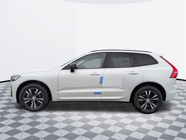 2025 Volvo XC60 Core