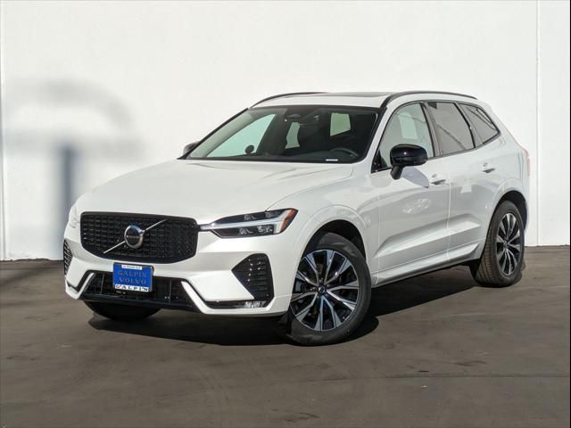 2025 Volvo XC60 Core