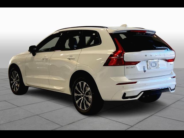 2025 Volvo XC60 Core