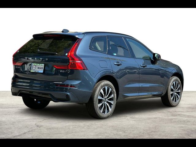 2025 Volvo XC60 Core