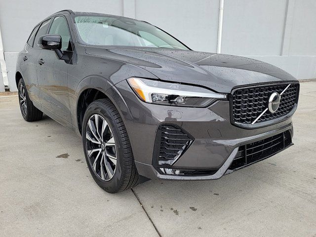 2025 Volvo XC60 Core