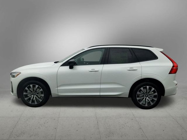 2025 Volvo XC60 Core