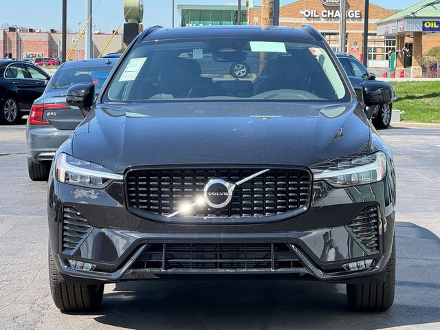 2025 Volvo XC60 Core