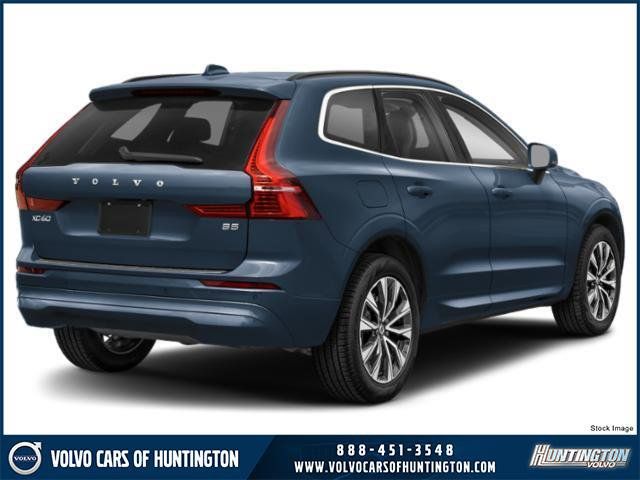 2025 Volvo XC60 Core