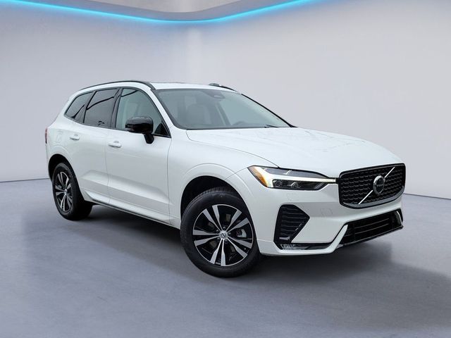 2025 Volvo XC60 Core