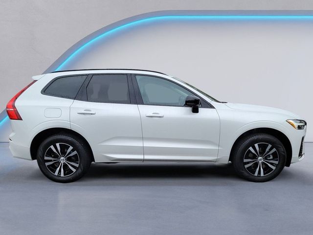 2025 Volvo XC60 Core