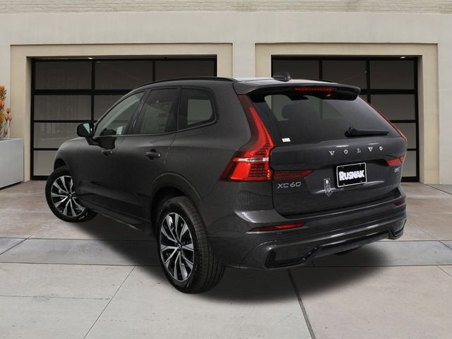 2025 Volvo XC60 Core