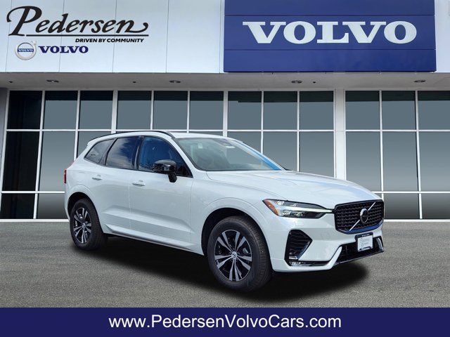 2025 Volvo XC60 Core