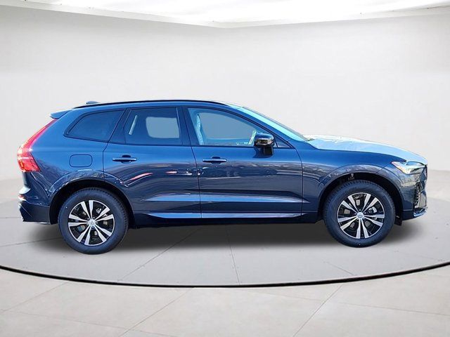 2025 Volvo XC60 Core