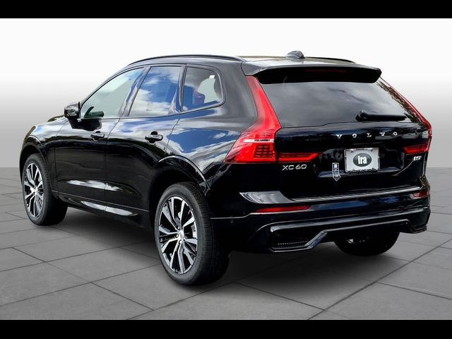 2025 Volvo XC60 Plus