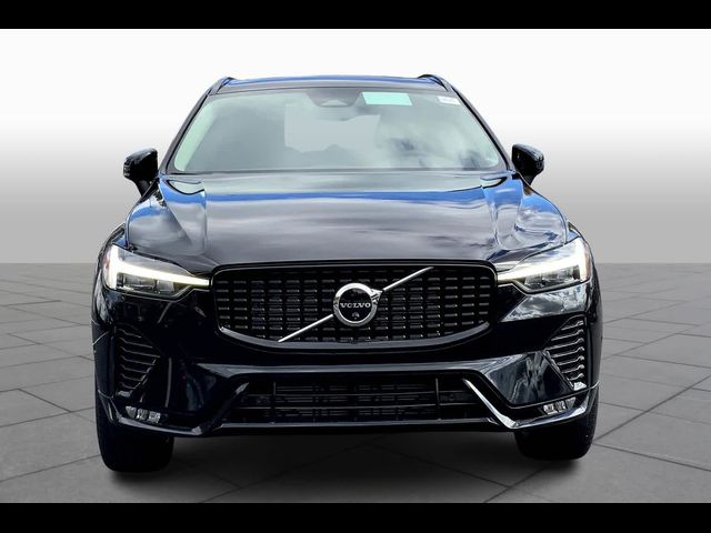 2025 Volvo XC60 Plus