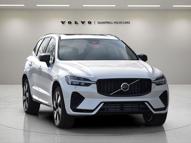 2025 Volvo XC60 Plug-In Hybrid Plus