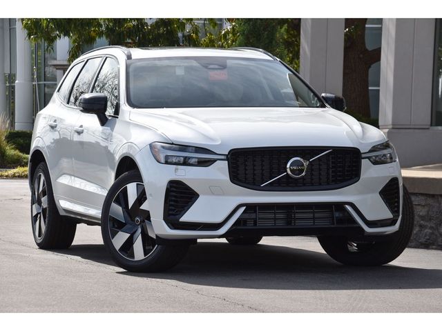 2025 Volvo XC60 Plug-In Hybrid Plus