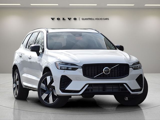 2025 Volvo XC60 Plug-In Hybrid Plus