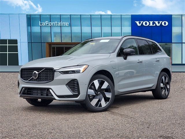 2025 Volvo XC60 Plug-In Hybrid Plus