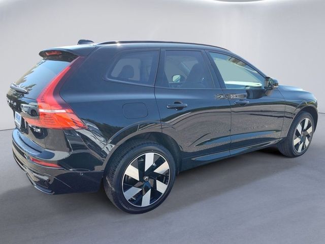 2025 Volvo XC60 Plug-In Hybrid Plus