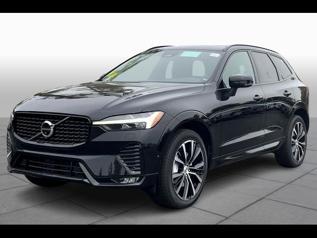 2025 Volvo XC60 Plus