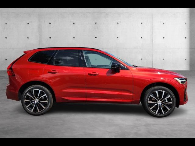 2025 Volvo XC60 Plus