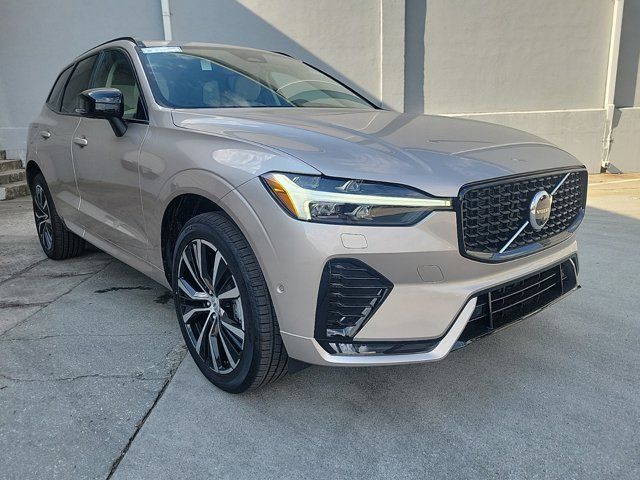 2025 Volvo XC60 Plus