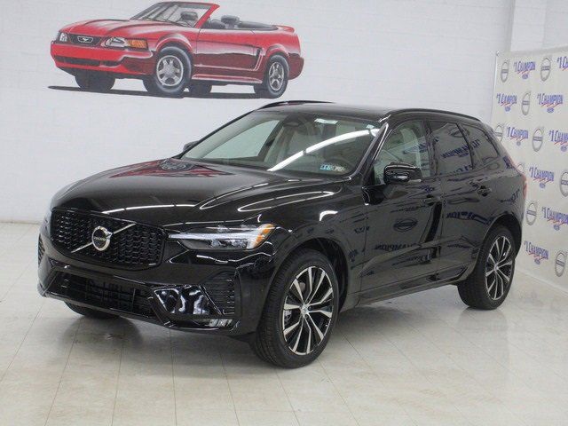 2025 Volvo XC60 Plus