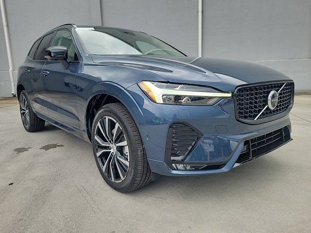 2025 Volvo XC60 Plus