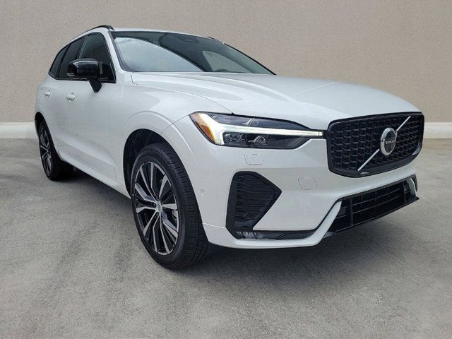 2025 Volvo XC60 Plus