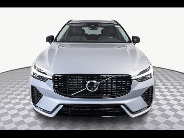 2025 Volvo XC60 Plus