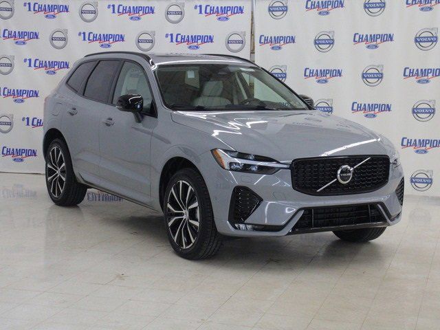 2025 Volvo XC60 Plus