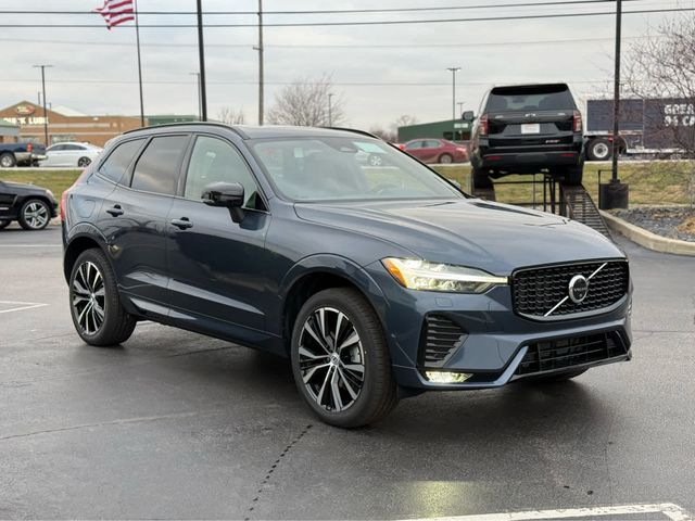 2025 Volvo XC60 Plus