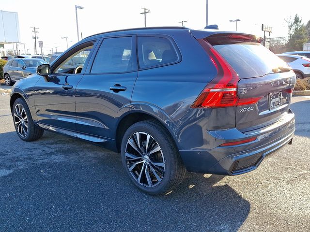 2025 Volvo XC60 Plus